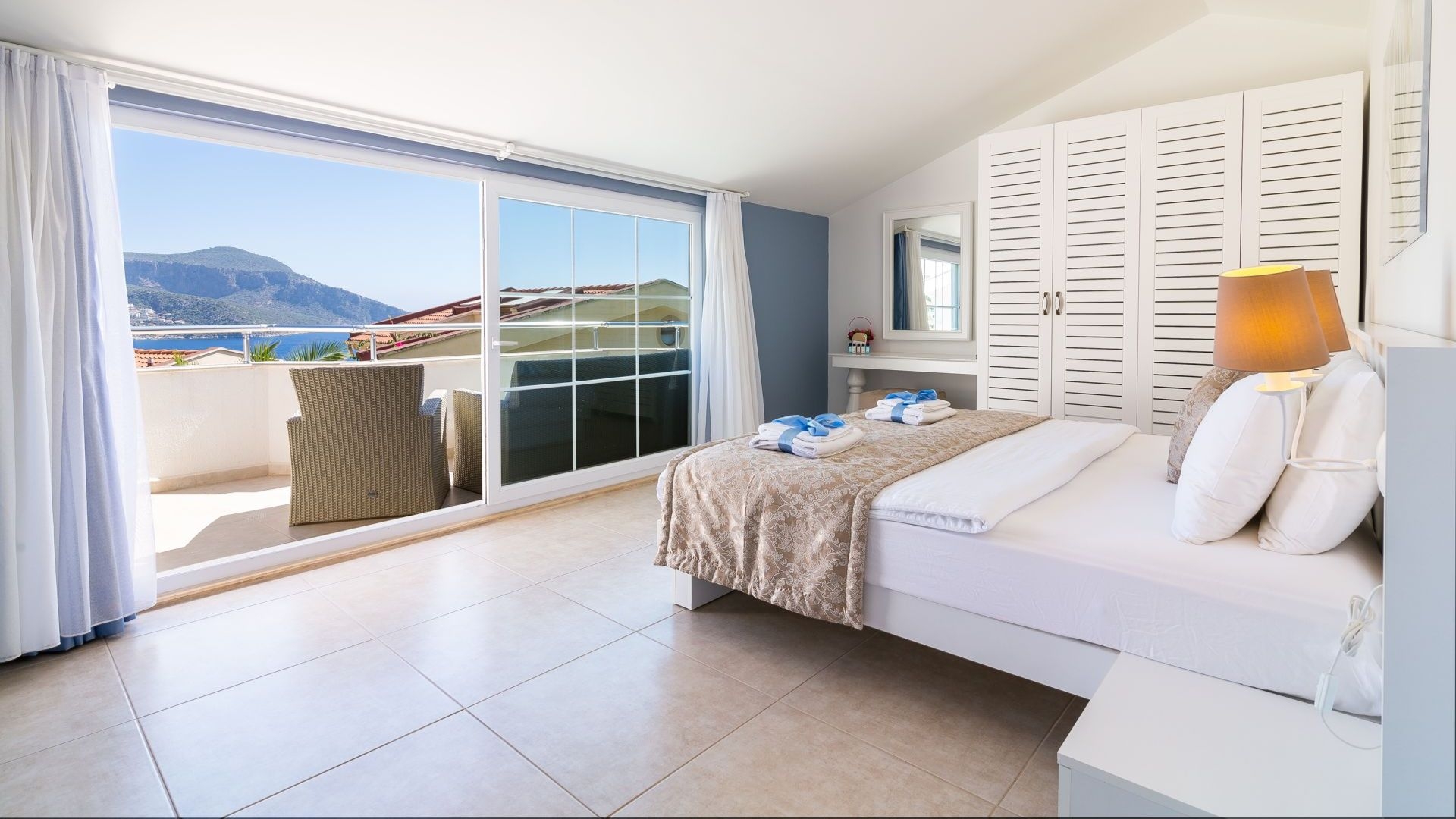 The Spacious Room Give a Break to Life - Kalkan | Suites
