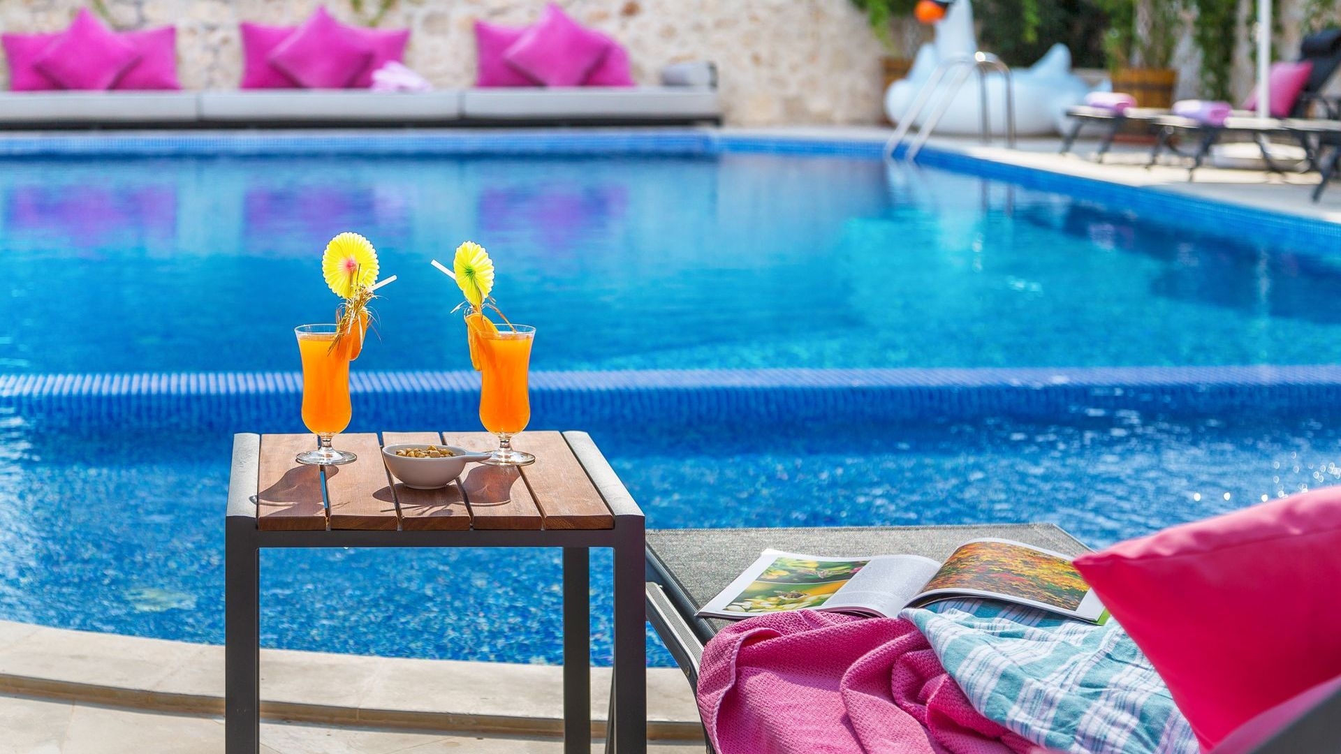 Large Swimming Pool Give a Break to Life - Kalkan | Suites