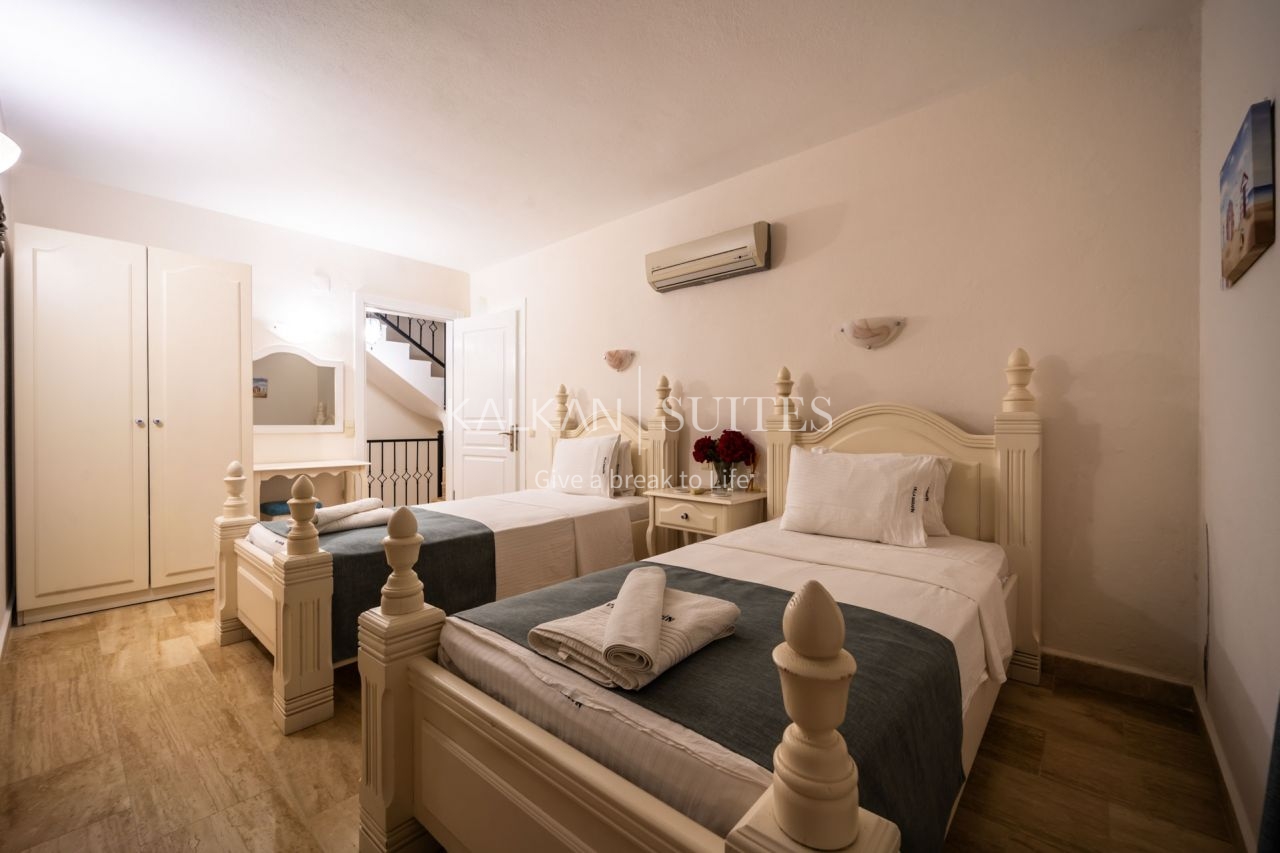 Villa Sarafin 4864
