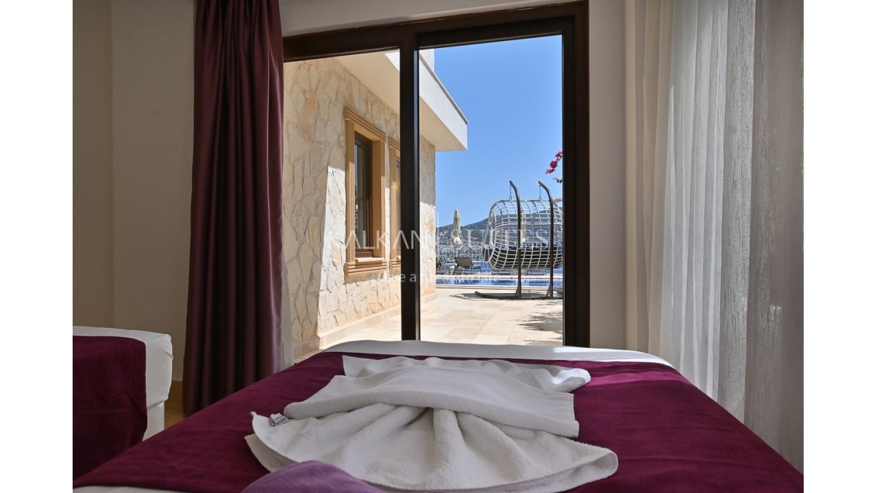 Villa Dionysus 4453