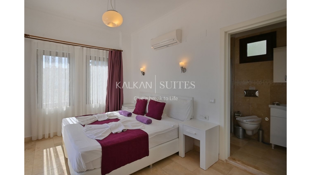 Villa Dionysus 4448