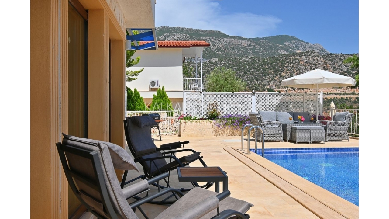 Villa Dionysus 4465