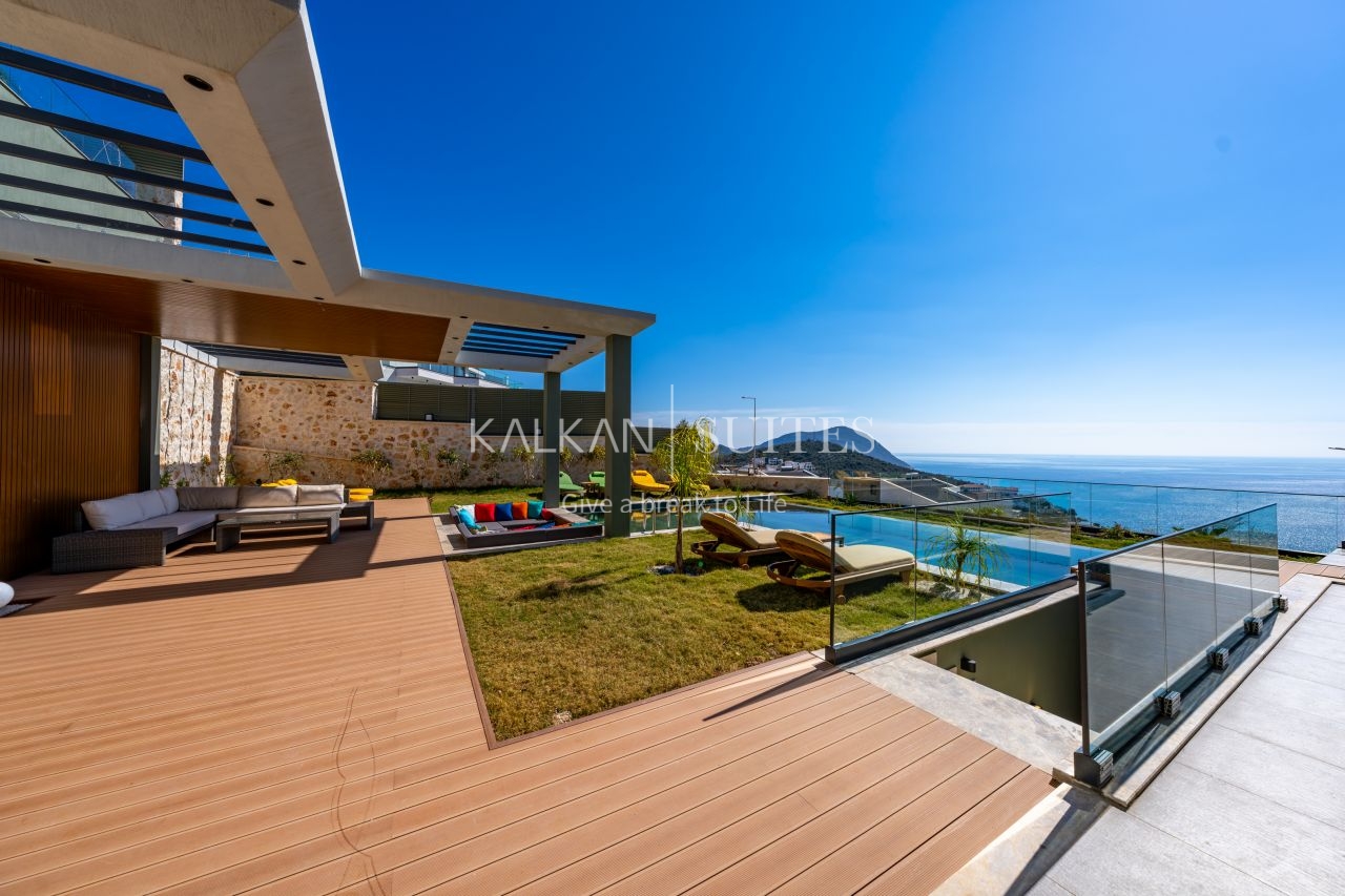 Villa Safran Flower  3525