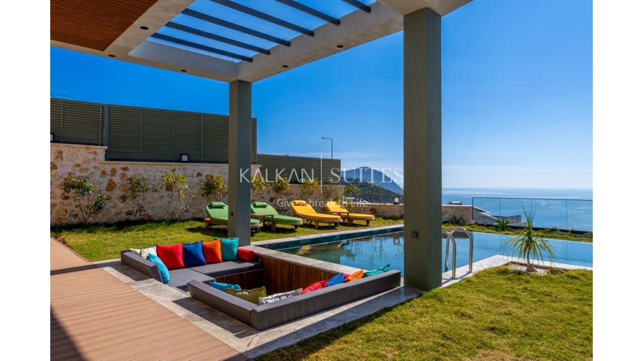 Villa Safran Flower  3507