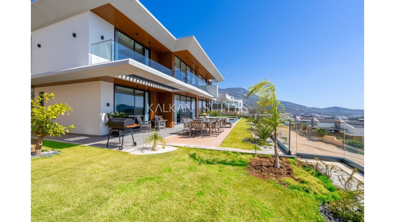 Villa Safran Flower  3454