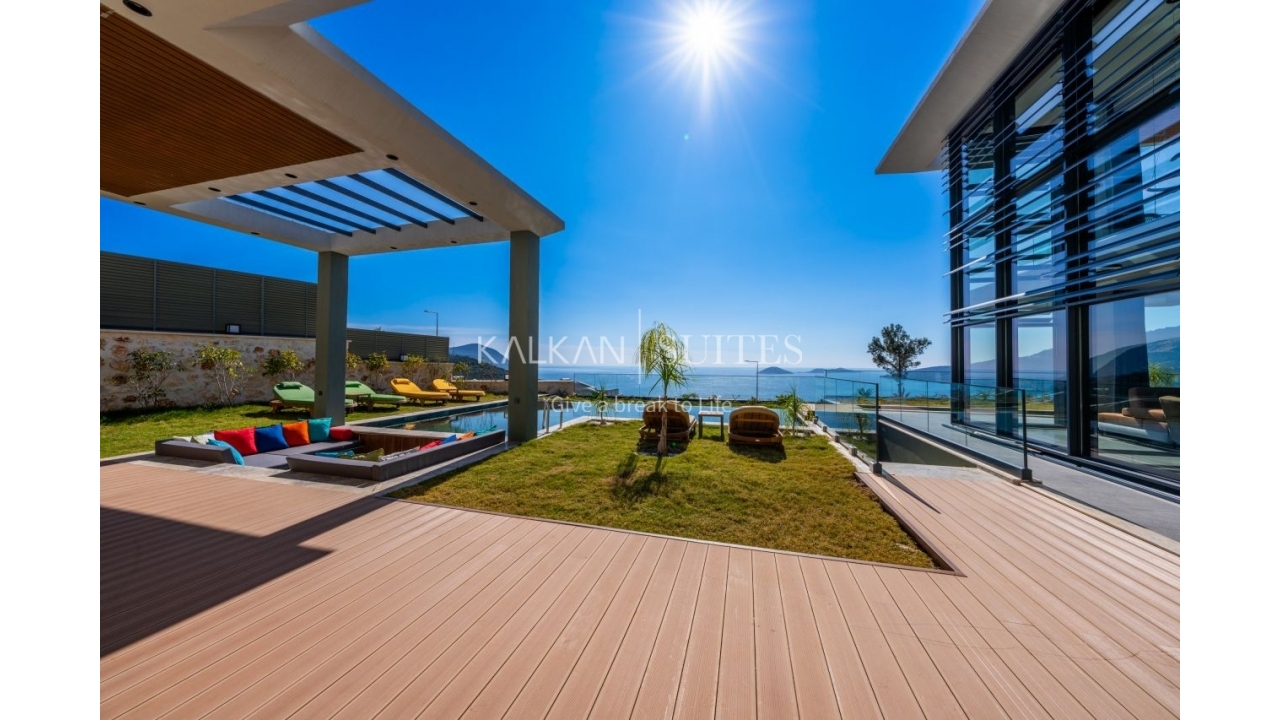 Villa Safran Flower  3502