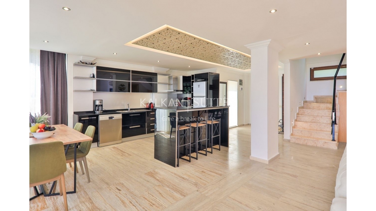 Villa Panaroma 2 3570