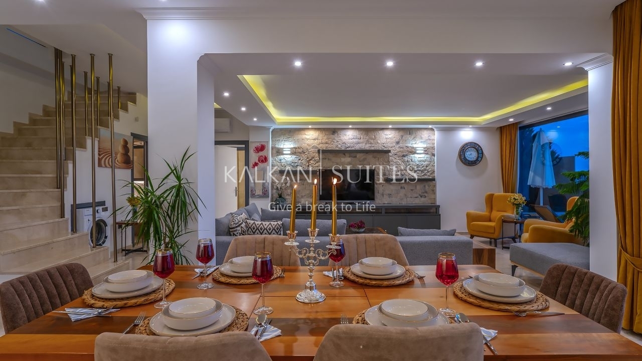 Villa Royal  4062