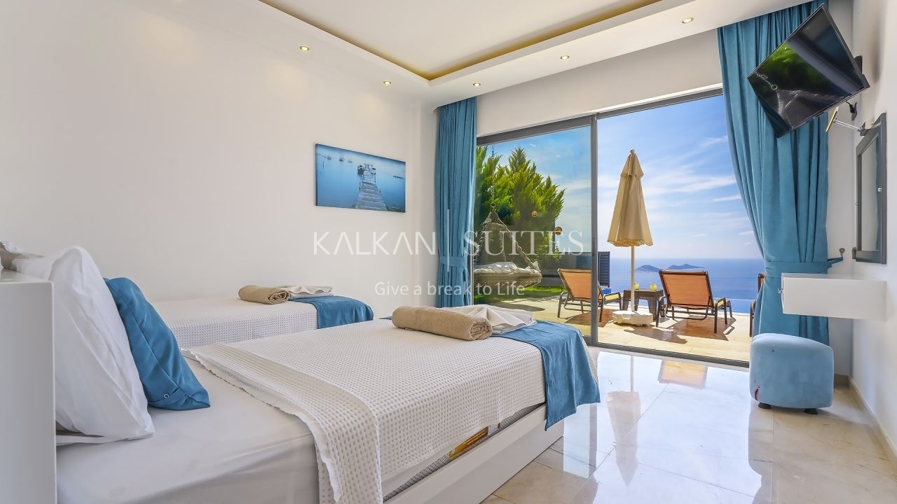 Villa Royal  4112
