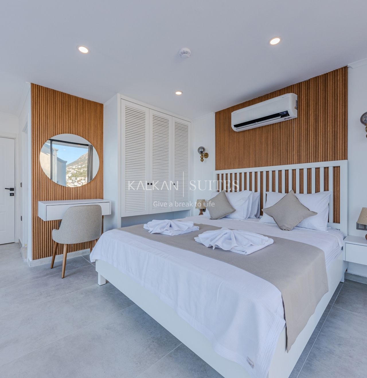 Villa Emporium 4559