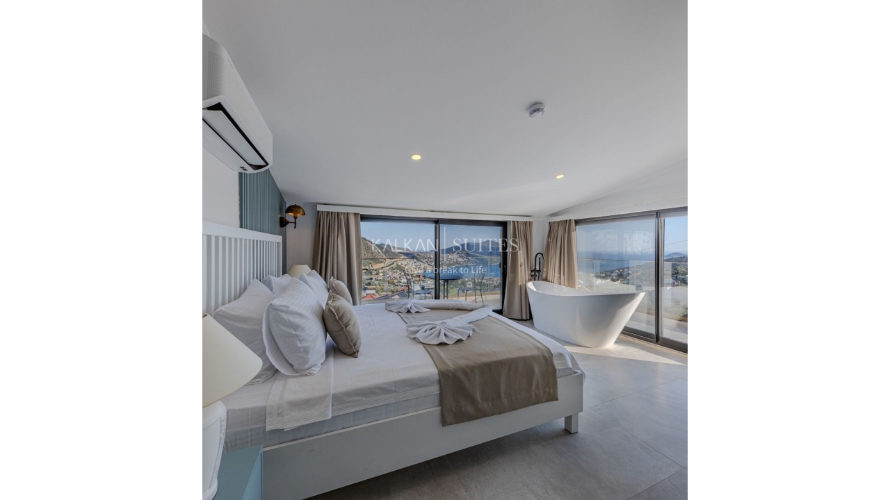 Villa Emporium 4476