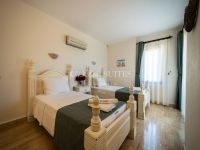 Villa Sarafin 4775