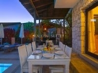 Villa Otantik 3050