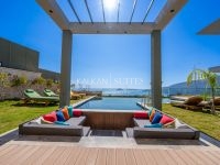 Villa Safran Flower  3531