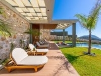 Villa Safran Flower  3453