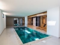 Villa Safran Flower  3516
