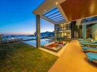 Villa Safran Flower  3495