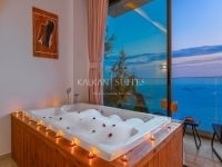 Villa Royal  4059