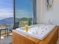 Villa Royal  4127