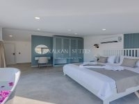 Villa Emporium 4473